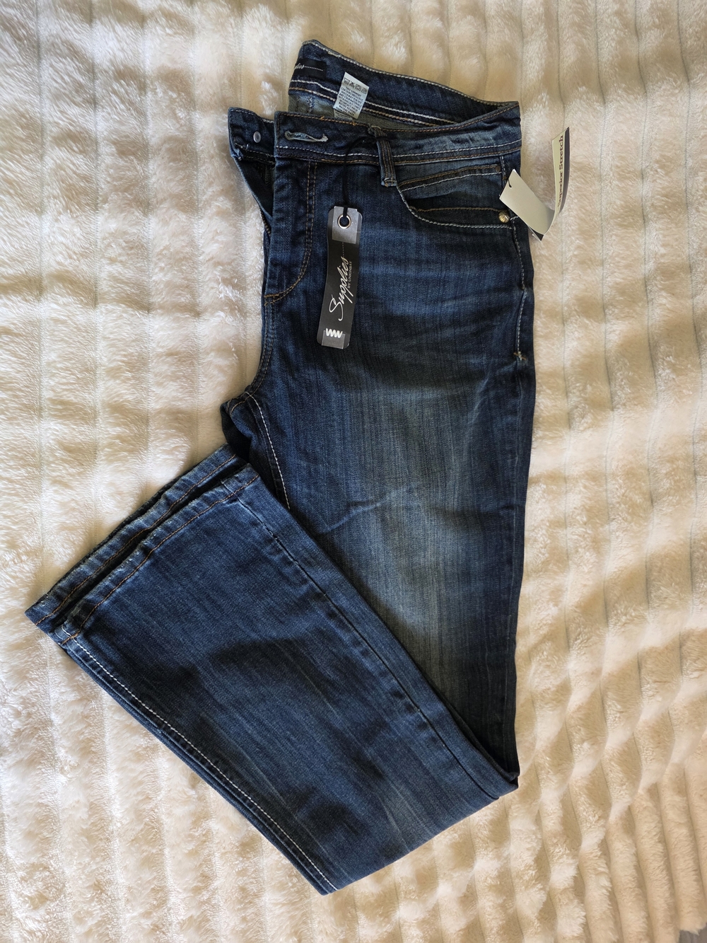 Signature Women's Straight Leg Jeans - Dark Blue